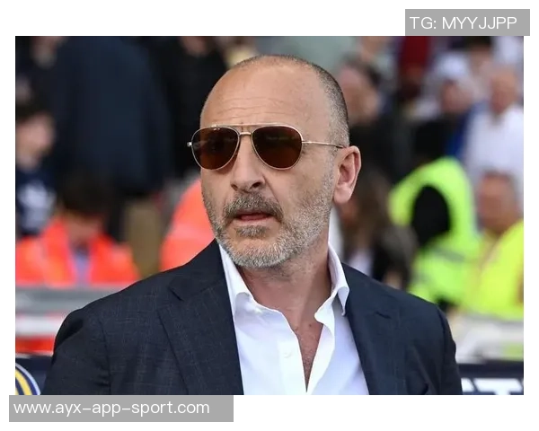 国米夏季免签麦肯尼的计划浮出水面莫雷托透露相关询问信息