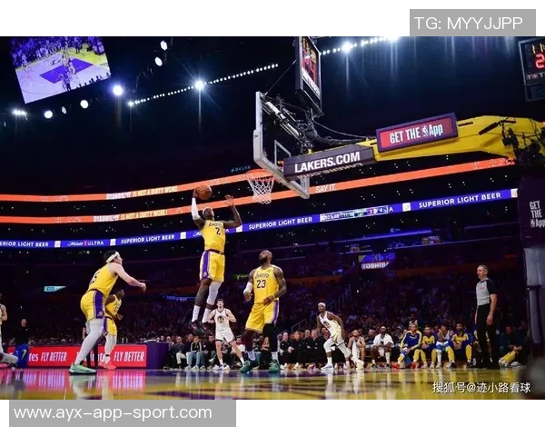 湖人今日狂抢24个前场篮板创近11年新高上次如此表现还是在2014年